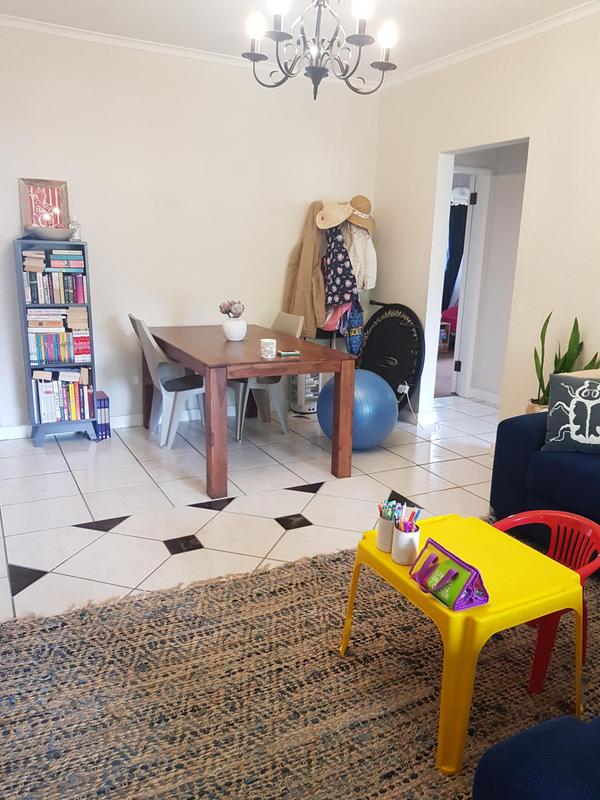 To Let 2 Bedroom Property for Rent in Kenilworth Western Cape